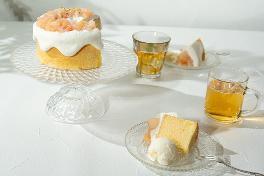 桃シフォンケーキ 桃スイーツ 夏スイーツ ひんやりスイーツ 夏休みスイーツ アレンジ もみもみアイス ヨーグルトアイス