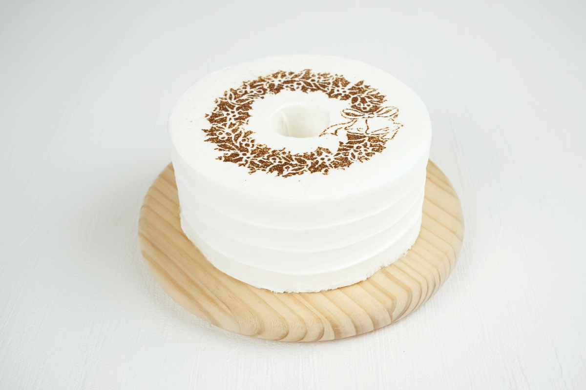 紅茶のクリスマスシフォンケーキ