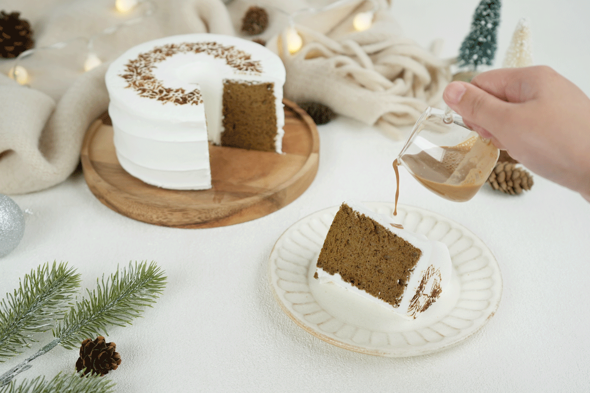 紅茶のクリスマスシフォンケーキ