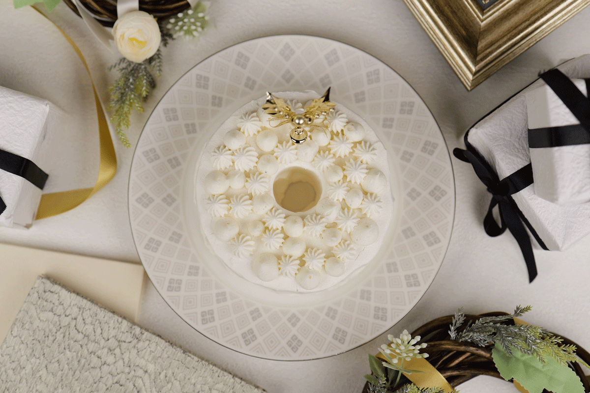 クリスマスシフォンケーキ「CHIFFON de Noel White」