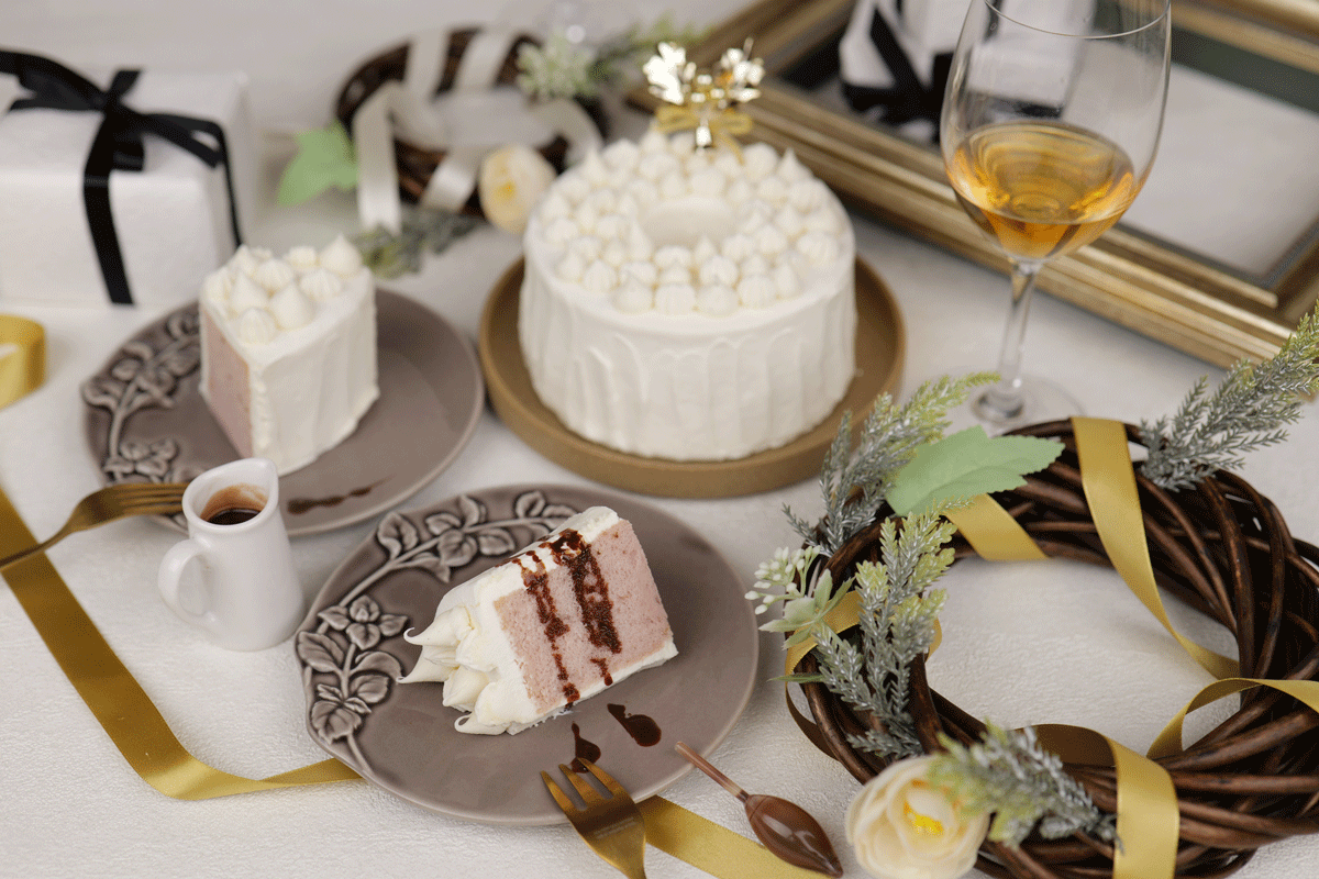 クリスマスシフォンケーキ「CHIFFON de Noel White」