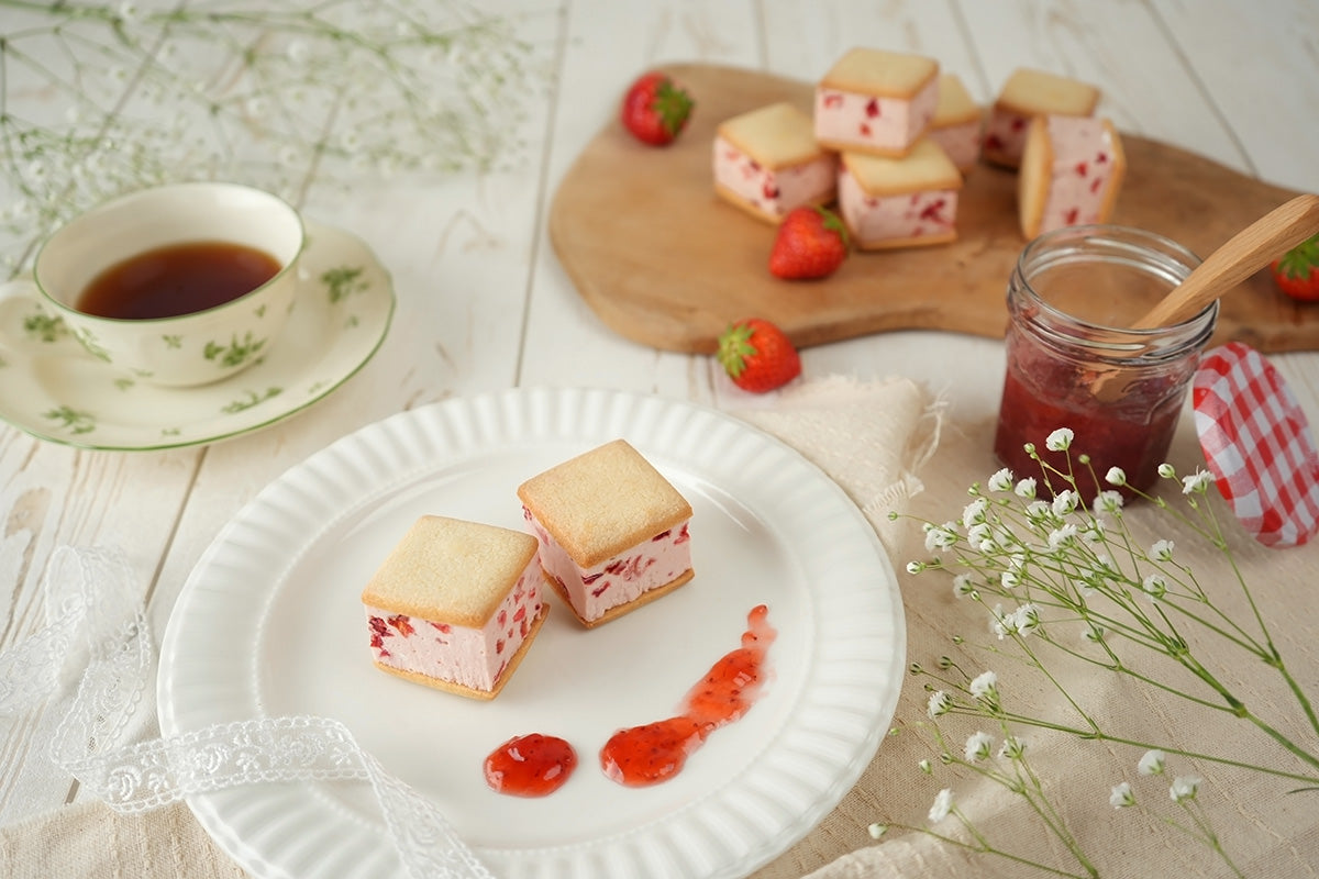 カッサータ チーズケーキ カッサータサンド いちごスイーツ