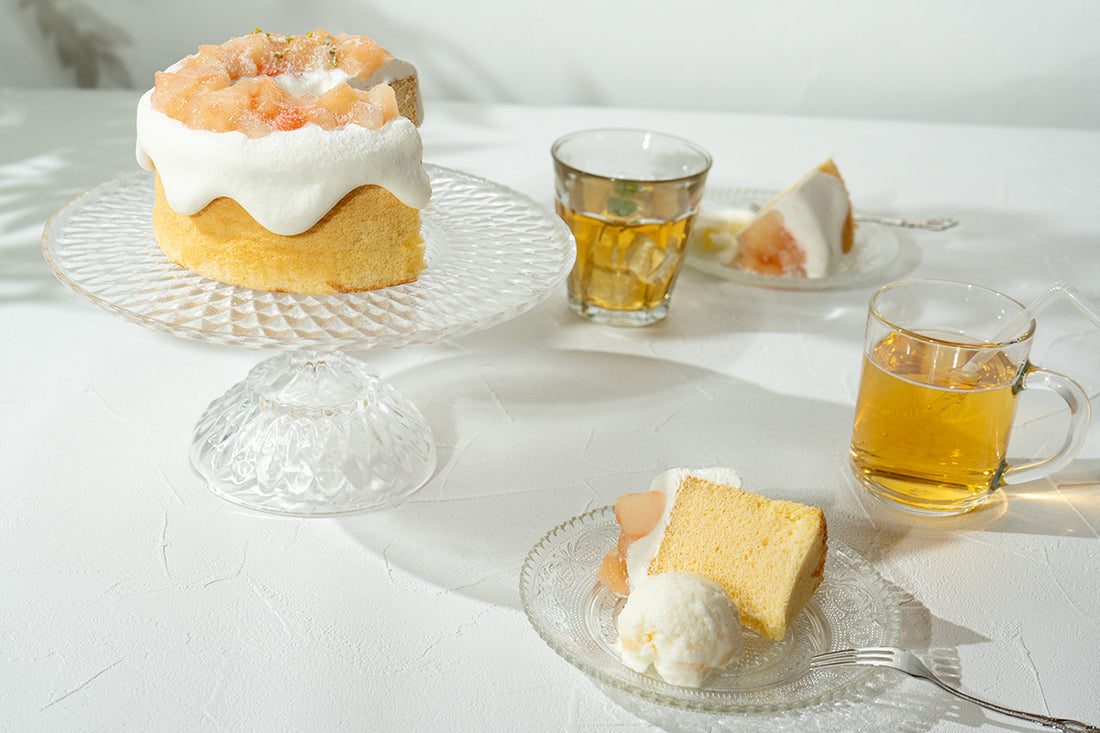 桃シフォンケーキ　桃スイーツ　夏スイーツ　ひんやりスイーツ　夏休みスイーツ　アレンジ　もみもみアイス　ヨーグルトアイス