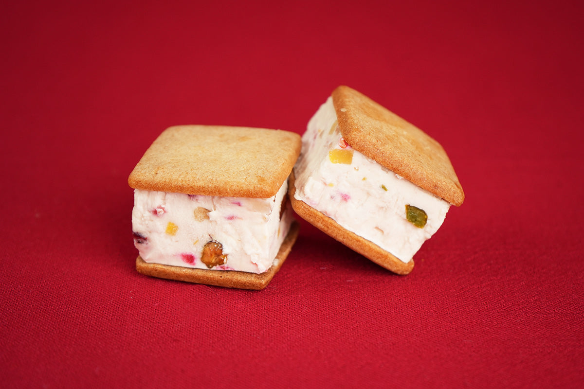 クリスマススイーツ　カッサータサンドプレーン