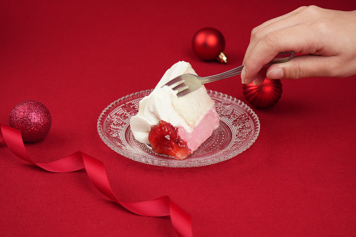 クリスマスケーキ　いちごのケーキ