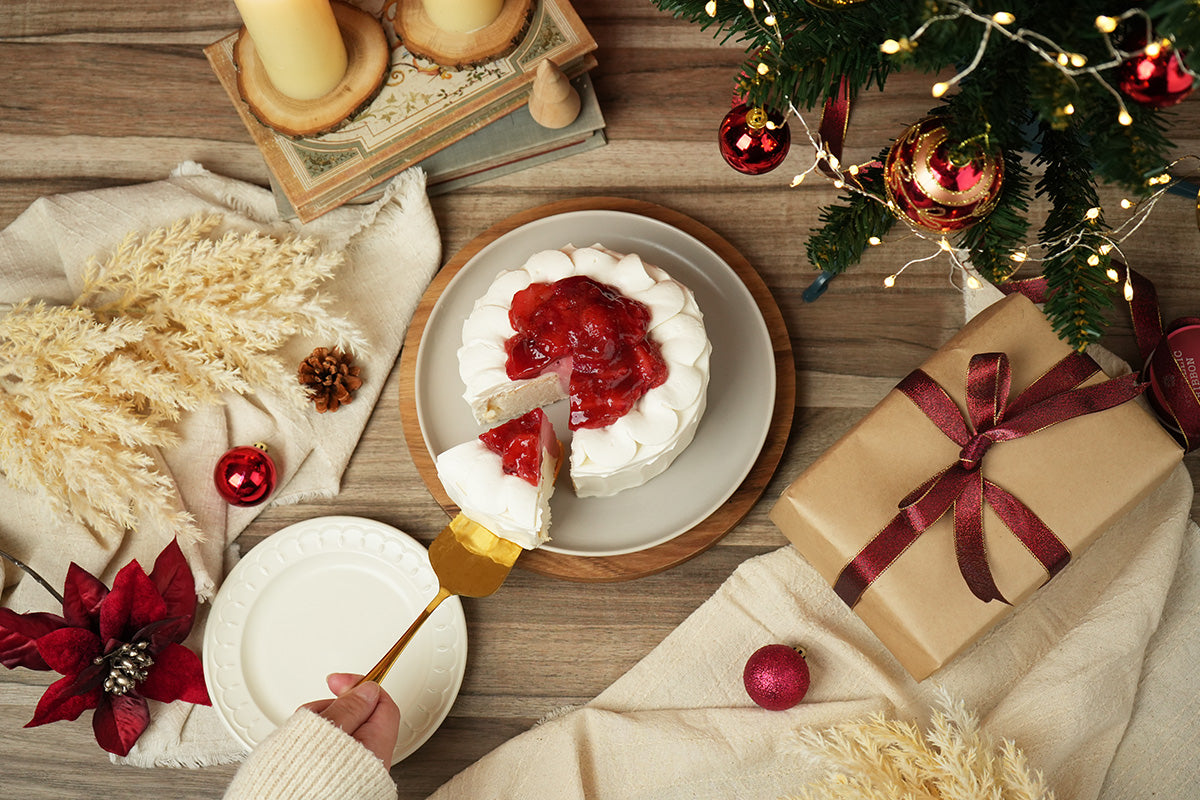 クリスマスケーキ　いちごのケーキ