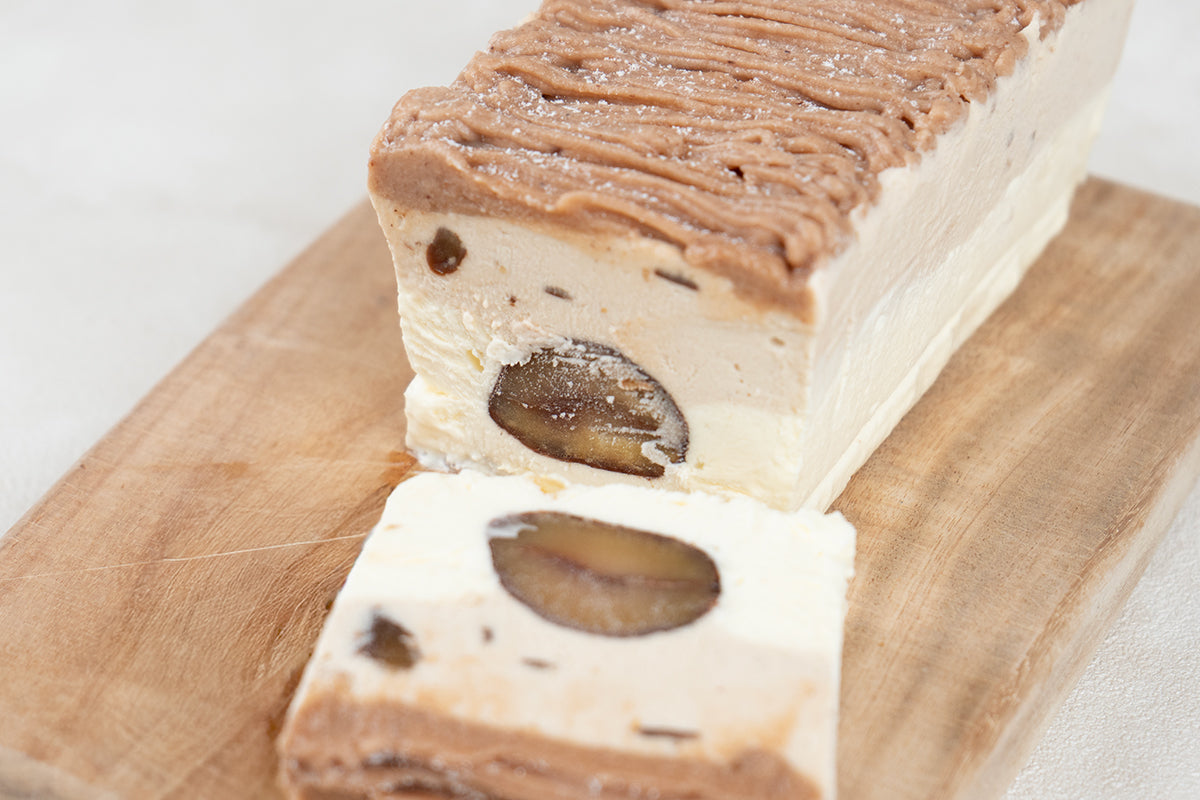 季節限定モンブランカッサータ　栗を贅沢に使用したアイスチーズケーキ